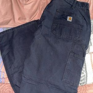 Woman’s Carhartt jeans